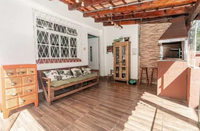 Casa em condomínio fechado com 3 quartos à venda na Rua João Abbott, 282, Petrópolis, Porto Alegre