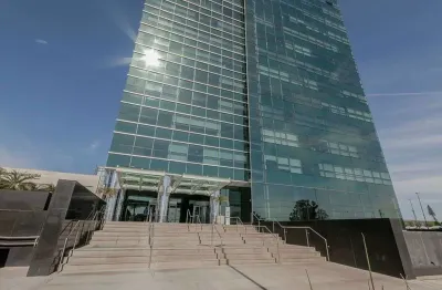 Sala comercial à venda na Avenida Diário de Notícias, 400, Cristal, Porto Alegre