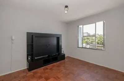 Apartamento com 2 quartos à venda na Rua Nunes, 531, Medianeira, Porto Alegre