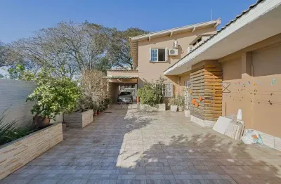 Casa em condomínio fechado com 3 quartos à venda na Rua Engenheiro Frederico Dahne, 525, Sarandi, Porto Alegre