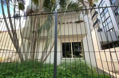 Apartamento com 3 quartos à venda na Rua Santos Neto, 84, Petrópolis, Porto Alegre