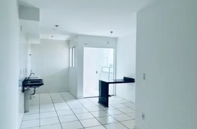 Apartamento 7º Andar no Portal do Valle – 2 Quartos (1 Suíte), Sol da Manhã e Varanda Espaçosa