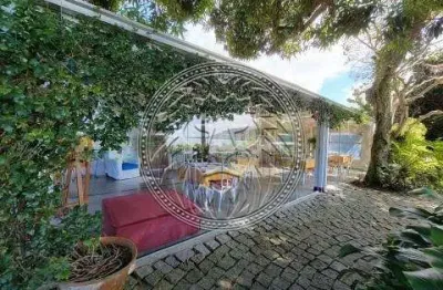 Casa com 3 quartos à venda no lagoa da conceição, florianópolis  por r$ 7.500.000