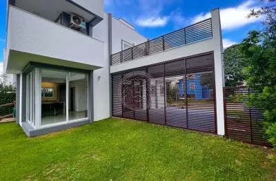 Casa em condomínio fechado com 3 quartos à venda no campeche, florianópolis  por r$ 2.800.000