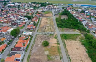 Terreno à venda no Carianos, Florianópolis 