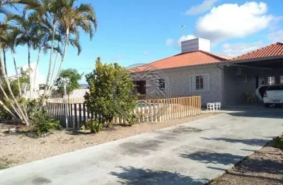 Casa com 4 quartos à venda no campeche, florianópolis  por r$ 1.800.000