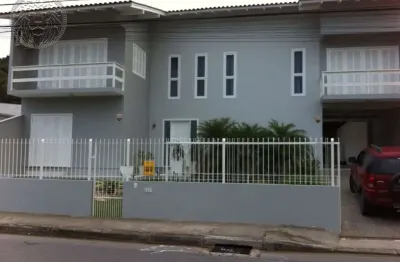 Casa com 4 quartos à venda no campeche, florianópolis  por r$ 1.802.000