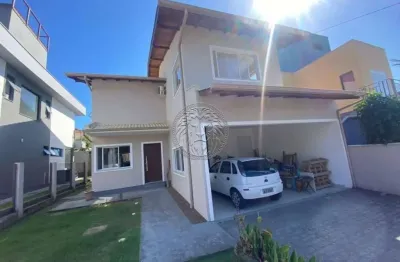 Casa com 4 quartos à venda no campeche, florianópolis  por r$ 1.800.000