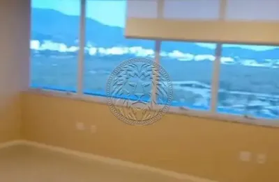 Sala comercial à venda na agronômica, florianópolis  por r$ 425.000