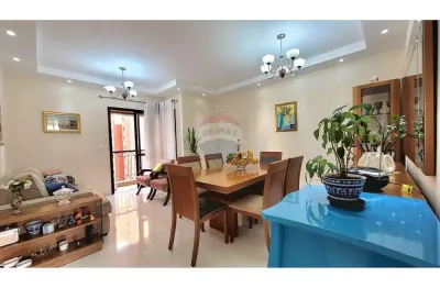 Apartamento de 96m2, 3 quartos (1 suíte),  sala ampla com  varanda em l e lazer completo – todo reformado!