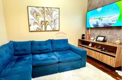 Apartamento 84m²  - 3 quartos, closet, quintal, 2 vagas, varanda, churrasqueira