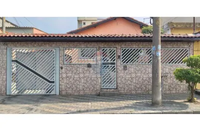 Ótima casa térrea com 3 quartos e edícula completa, localizada na rua padre augusto rizzi 156, jardim ana maria, santo andré r$ 440.000!!!