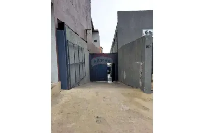 Galpão Industrial para Locação em São Bernardo do Campo – 352m², Energia Trifásica e Estacionamento