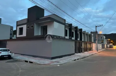 Casa com 2 quartos à venda no Rio Pequeno, Camboriú 