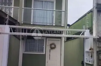 Casa com 2 quartos à venda no Cedro, Camboriú 