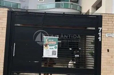 Casa com 2 quartos à venda no Centro, Camboriú 