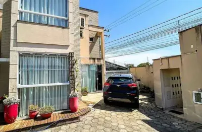 Casa em condomínio fechado com 3 quartos à venda no Centro, Camboriú 