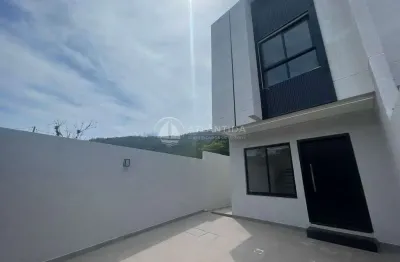 Casa com 2 quartos à venda no Rio Pequeno, Camboriú 