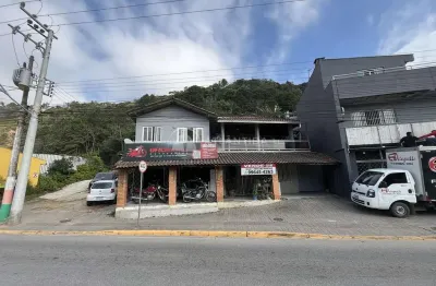 Casa com 3 quartos para alugar no Tabuleiro, Camboriú 