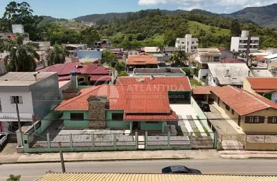 Terreno comercial à venda no Centro, Camboriú 