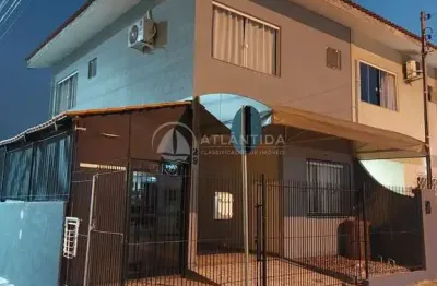 Casa com 2 quartos à venda no Centro, Camboriú 