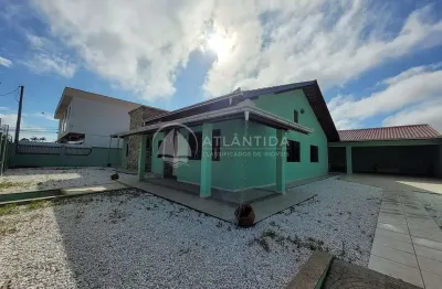 Casa com 4 dormitórios sozinha no terreno no centro de camboriú