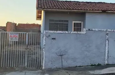 Casa para  venda  - 2 dormitórios amplo quintal nos fundos - conjunto habitacional parque itajaí, c