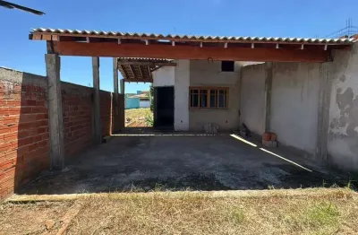 Casa à venda 3 dormitórios, sala, cozinha e banheiro - precisando de acabamento - núcleo santa izab