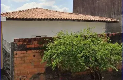 Casa com 3 quartos para alugar no Parque Valença I, Campinas 