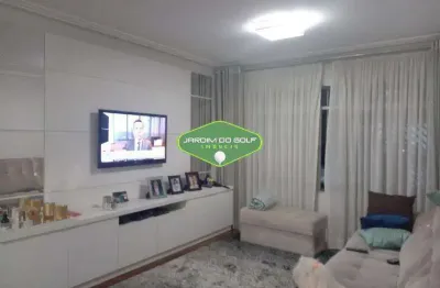 Casa em condomínio à venda com 3 suítes | 4 vagas de garagem cobertas