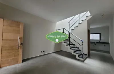 Sobrado á venda com 03 dormitórios (01 suíte) na Vila Babilônia - SP