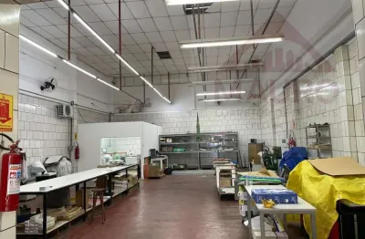 Barracão / Galpão / Depósito com 3 salas à venda na Rua Mogi das Cruzes, Gopoúva, Guarulhos