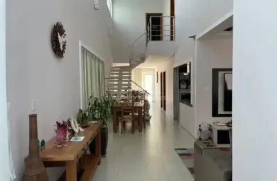7210 - casa em condomínio à venda – vale dos cristais, macaé, rj