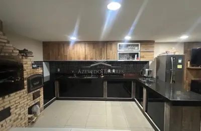 Casa em condomínio fechado com 4 quartos à venda no Lagoa, Macaé 