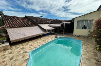 7808 - casa em condomínio à venda no são marcos em macaé/rj