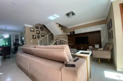 Casa com 4 quartos à venda no Jardim Vitória, Macaé 
