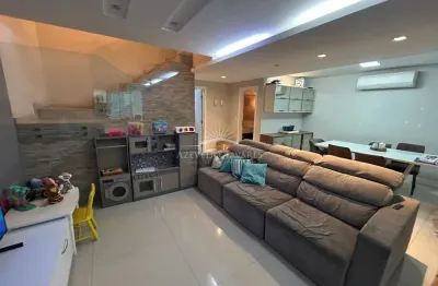 8157 - casa em condomínio à venda em macaé - rj, granja dos cavaleiros