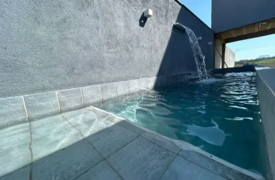 Casa em condomínio fechado com 2 quartos à venda no Horto, Macaé 