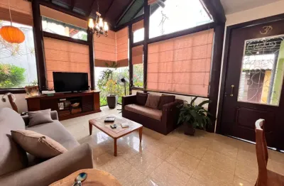 Casa com 3 quartos à venda no Glória, Macaé 