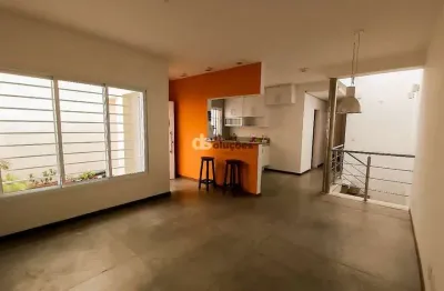 Casa com 4 quartos à venda na Rua Aleixo Jorge, 190, Sumaré, São Paulo