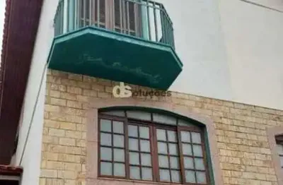Casa com 3 quartos à venda na Rua Abraham Bertie Levi, 81, Vila Sônia, São Paulo