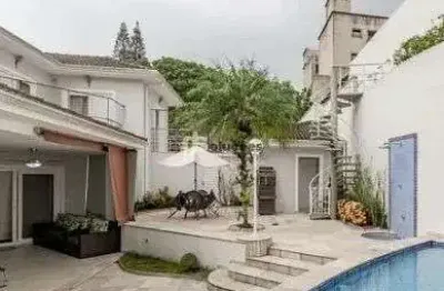 Casa com 5 quartos à venda na Rua Padre Cícero de Revoredo, 93, Vila Albertina, São Paulo