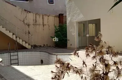 Casa à venda com 3 dormitórios na vila madalena, são paulo, sp
