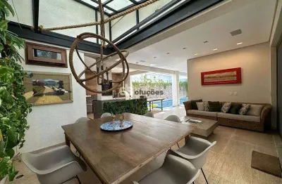 Casa de alto padrão em condomínio exclusivo na cidade jardim