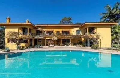 Casa alto padrão à venda com 6 suítes, condomínio iolanda, taboão da serra, sp