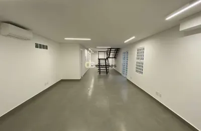Casa comercial com 5 salas para alugar na Rua Baluarte, 339, Vila Olímpia, São Paulo