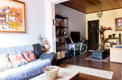 Casa com 4 quartos à venda na Rua Professor Ernest Marcus, 137, Pacaembu, São Paulo