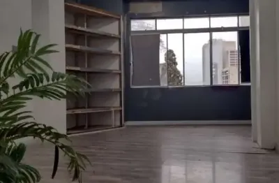 Sala comercial para alugar na rua marechal floriano peixoto, 13, centro histórico, porto alegre por r$ 800