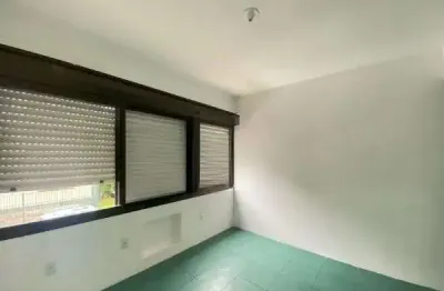 Apartamento com 1 quarto para alugar na rua joão alfredo, 607, cidade baixa, porto alegre por r$ 1.050