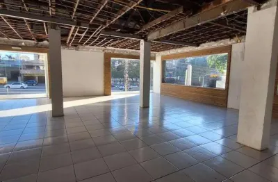 Casa comercial para alugar na avenida carlos gomes, 1032, auxiliadora, porto alegre por r$ 25.000